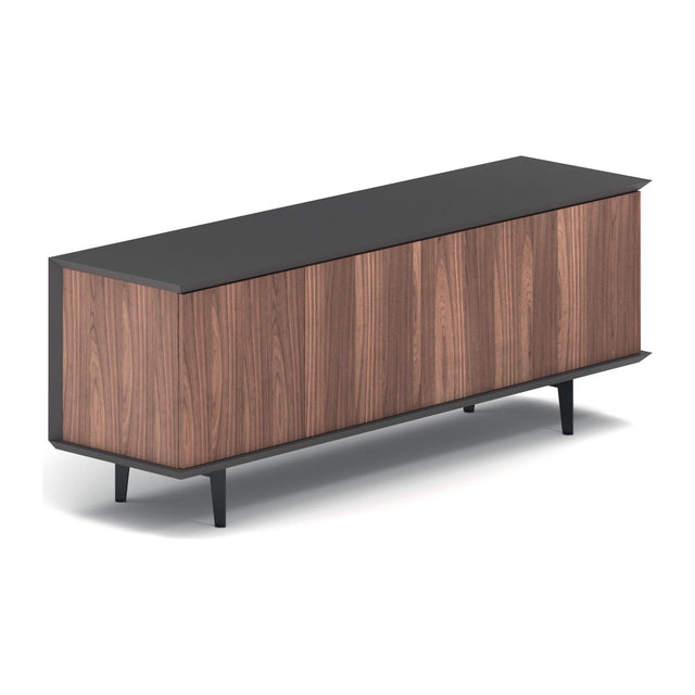 Sideboard Brera – Holztüren, lackierter Korpus und Metallfüße