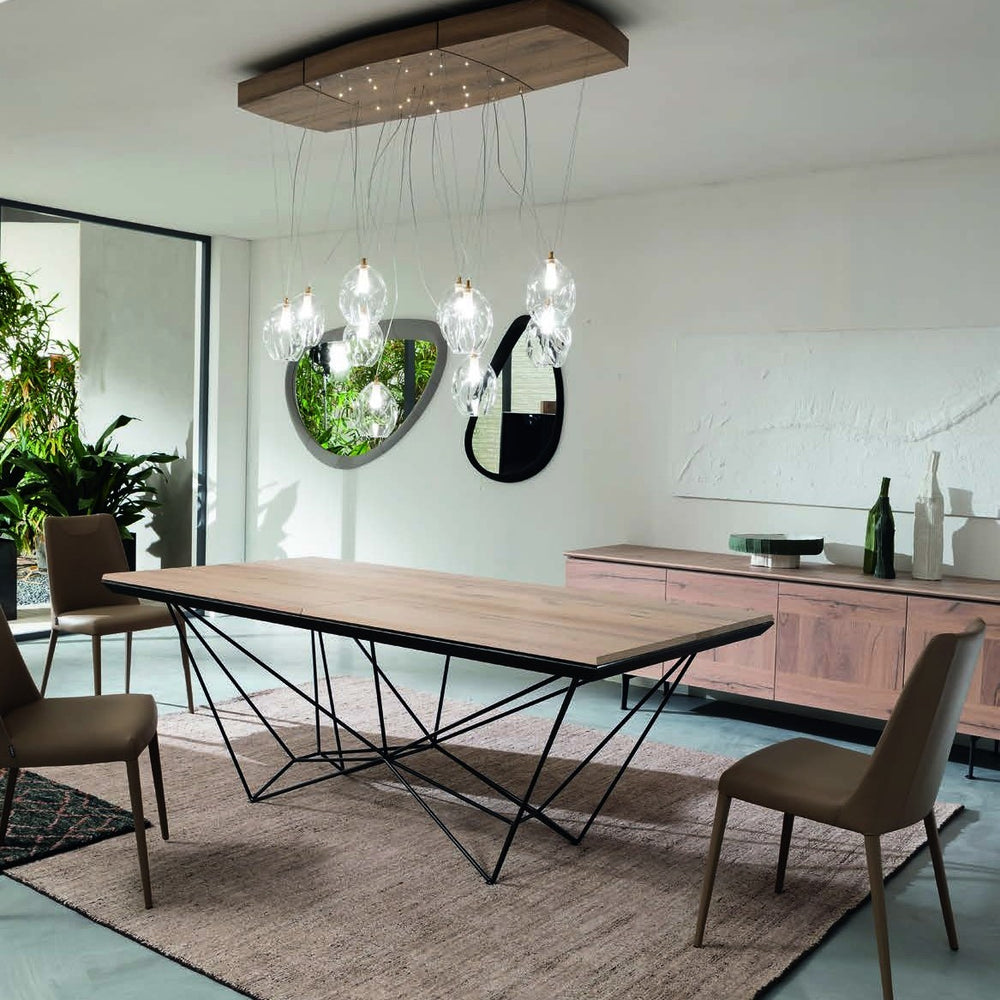 Ausziehbarer Esstisch FIL8 – Rovere Vecchio Soft (Eiche) · Gestell Schwarz matt